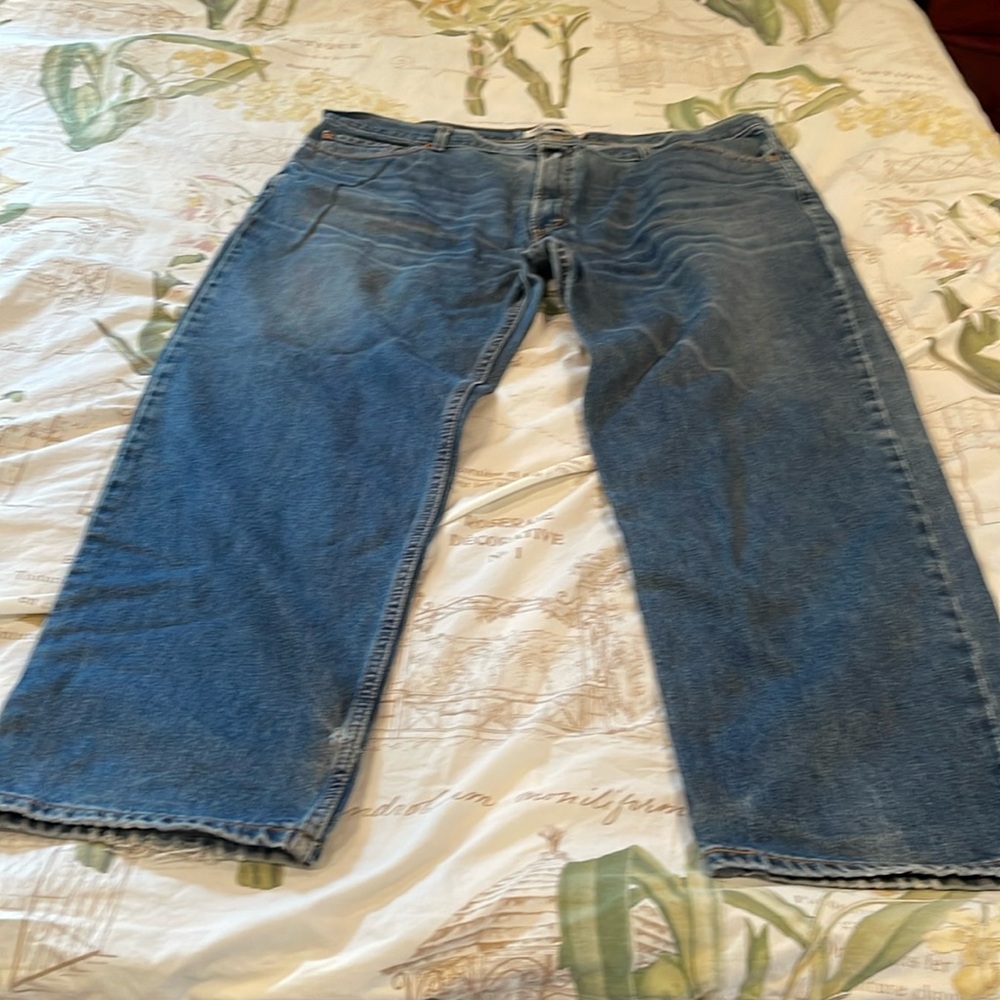Levi’s relaxed fit 550 jeans